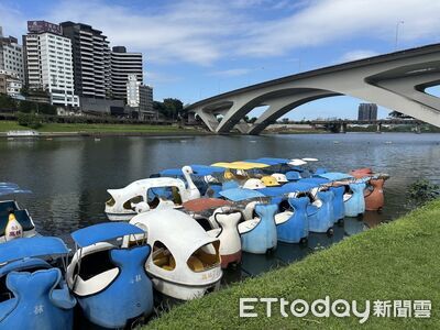 碧潭天鵝船旁驚見浮屍　死者身分確認、現場留遺書