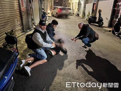 快訊／31歲男帶400萬面交泰達幣遭噴辣椒水　19歲男失手逃台中遭逮