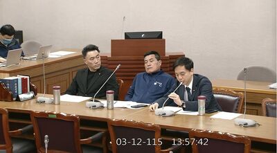 睡好熟！協商軍購案「藍委入夢鄉」畫面曝　本人坦言有點累