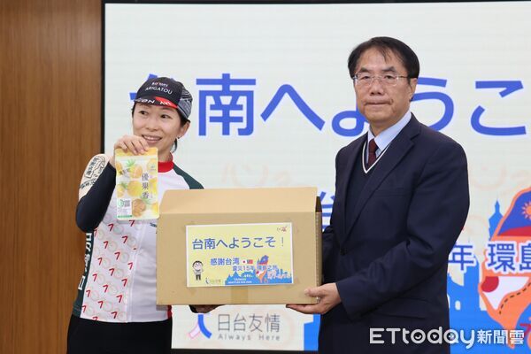 ▲日本「東日本大地震15周年自行車環台感謝之旅」團隊抵達台南，市長黃偉哲親自迎接。（記者林東良翻攝，下同）