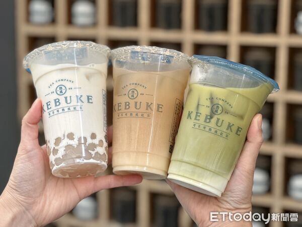 ▲▼「可不可熟成紅茶」宣布改名為「可不可熟成茶行」，並於推出全新「茶花烏龍系列」。（圖／記者蕭筠攝）