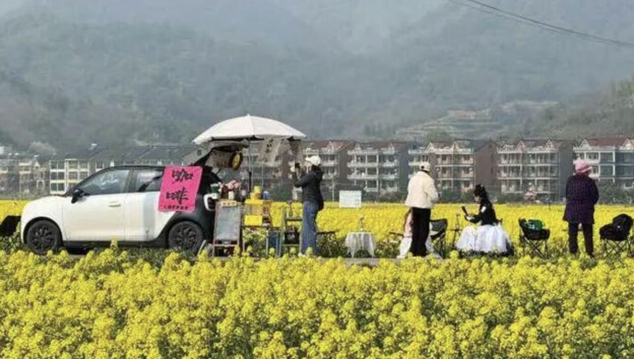 ▲移動咖啡車。（圖／翻攝都市快報）