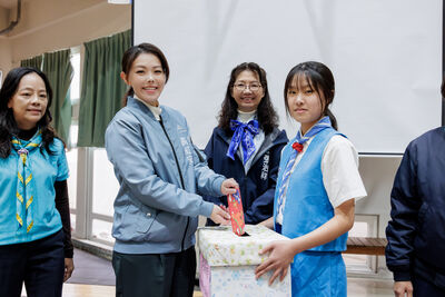 竹市女童軍222懷念日大會登場　高虹安勉女孩自信發光