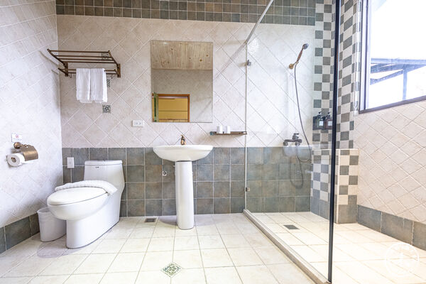 ▲▼森林中民宿。（圖／桃桃`s旅人手札授權提供）