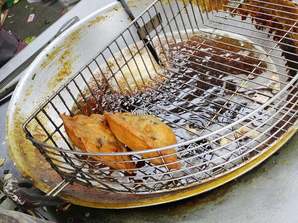 ▲▼阿婆蚵嗲圈圈餅。（圖／WISELY`S 拍拍照寫寫字授權提供）