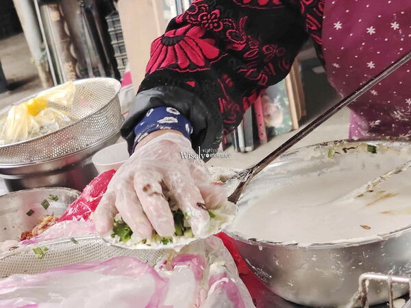 ▲▼阿婆蚵嗲圈圈餅。（圖／WISELY`S 拍拍照寫寫字授權提供）