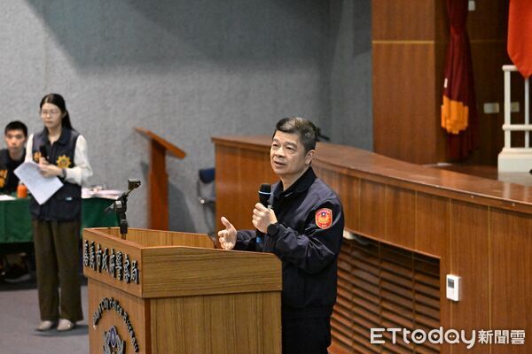 ▲▼  399元育兒行李箱成千萬詐騙陷阱嘉市警攜金融機構推AI防詐ATM 強化阻斷詐騙金流 。（圖／嘉義市警局提供）