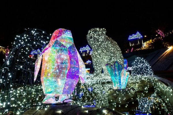 ▲新北市水利局3/14晚上6點於新莊中港廣場，加碼舉辦闖關遊戲，來現場報名，通過互動遊戲關卡「真情告白」、「濃情光翼」，就可以獲得限量「情侶拼圖鑰匙圈」 。（圖／新北市水利局提供）