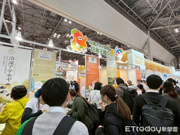 ▲台南市政府率團參加「FOODEX JAPAN 2026東京國際食品展」，設立台南館推廣在地農產。（記者林東良翻攝，下同）