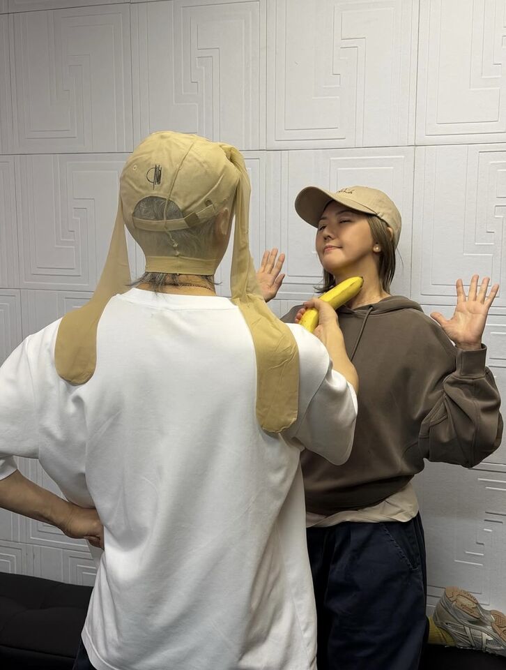 ▲▼孫燕姿被周星馳搶劫。（圖／翻攝周星馳IG）