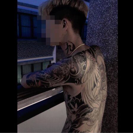 ▲▼23歲林姓賓士男吸毒載19歲妻出門，猛撞自小客車奪一命。（圖／（圖／翻攝自《臉書》，下同）