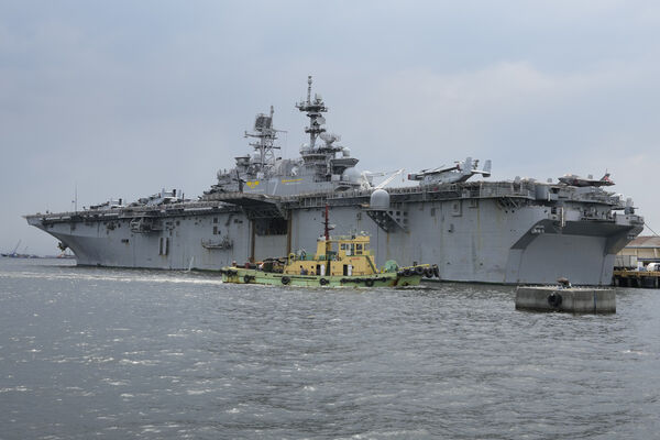 ▲▼美軍兩棲突擊艦「的黎波里號」（USS Tripoli）。（圖／達志影像／美聯社）