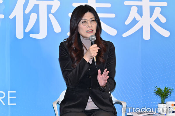 ▲▼國民黨主席鄭麗文出席藍白共同願景發表會。（圖／記者李毓康攝）