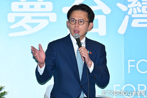 ▲▼民眾黨主席黃國昌出席藍白共同願景發表會。（圖／記者李毓康攝）