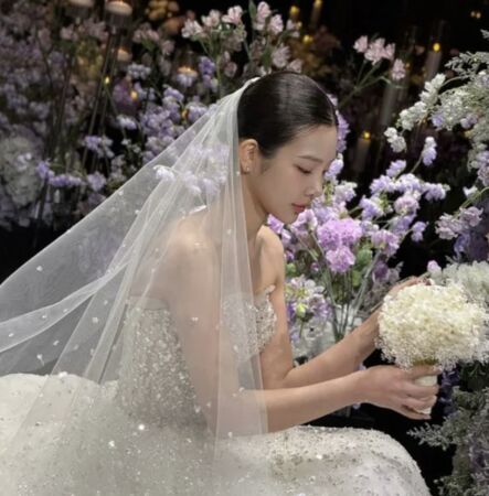 ▲▼秘戀6年沒人發現！韓女偶像Jenny嫁了　甜蜜喊：我是3月新娘。（圖／翻攝自Jenny IG）