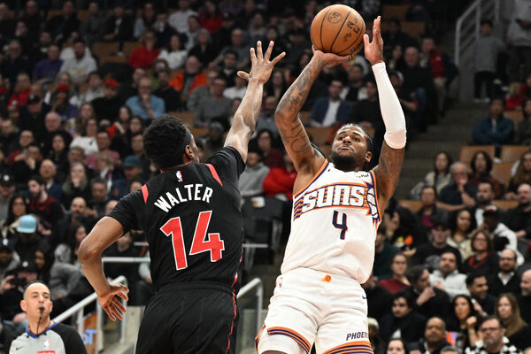 ▲暴龍英格雷，太陽布克、格林。（圖／路透）