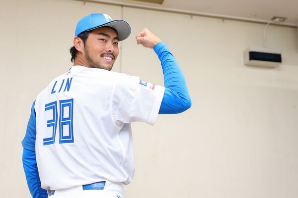 ▲林家正入團北海道日本火腿鬥士記者會         。（圖／&copy;️H.N.F. 提供）