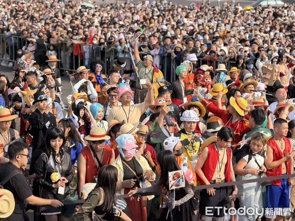 ▲▼《航海王》高雄遊行。（圖／記者許宥孺攝）