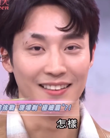 ▲▼卞慶華「眉毛少一半」真相曝。（圖／翻攝自Instagram／andybian0619）