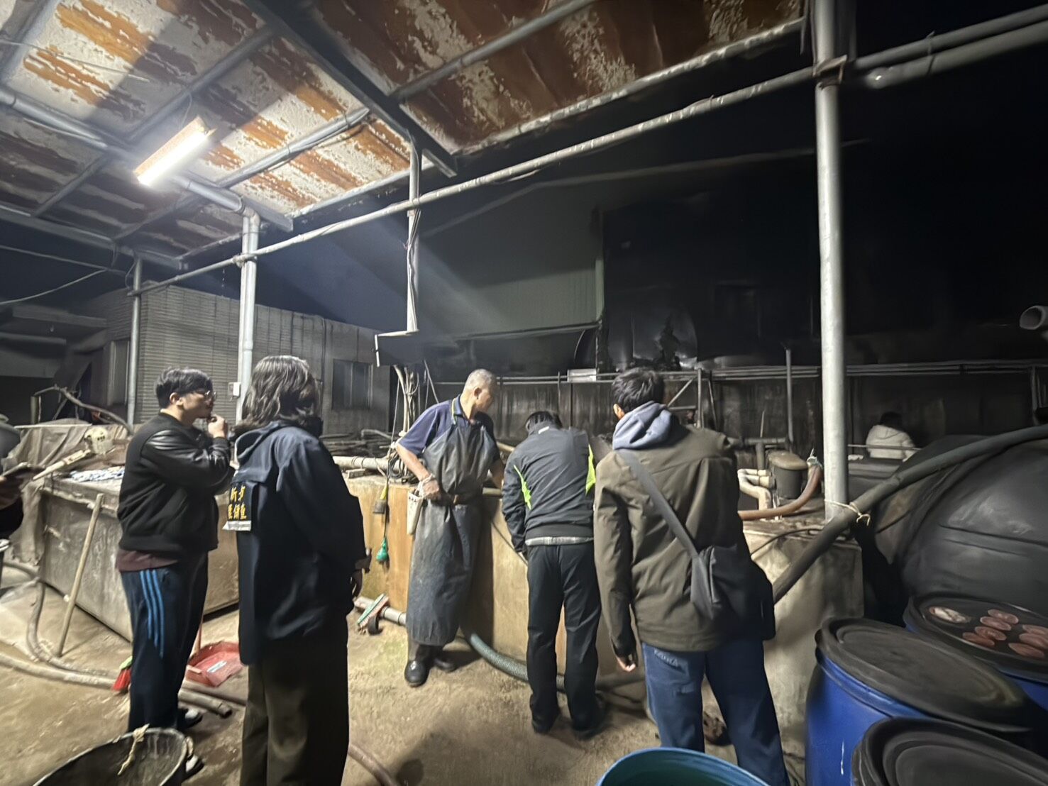 ▲▼福伯食品將屠宰廢水繞流排放。（圖／翻攝新北市政府官網）