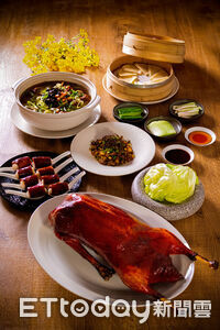 在雲端吃燒鵝！全台最高粵式餐廳推深井燒鵝四吃