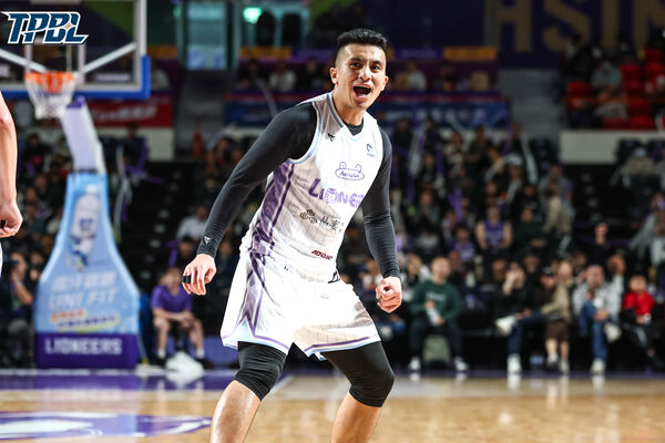 ▲攻城獅高國豪、曾柏喻，海神蘇文儒。（圖／TPBL提供）