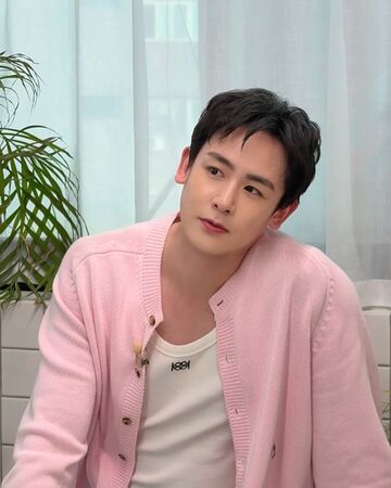 ▲▼Nichkhun遭私生飯尾隨30分「還做肢體攻擊」。（圖／翻攝自Instagram／khunsta0624）