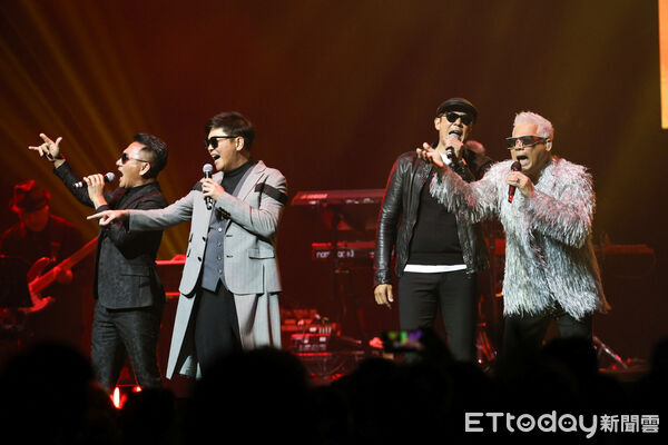 ▲巫啓賢《紅塵來去夢太傻》巡迴演唱會。（圖／記者林敬旻攝）