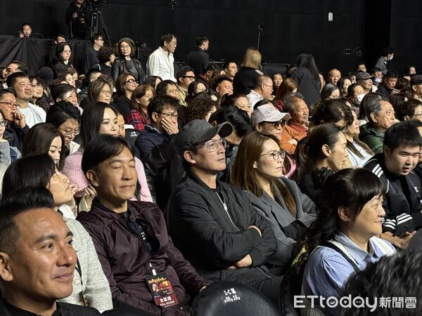 ▲▼巫啟賢台下觀眾。（圖／讀者提供）