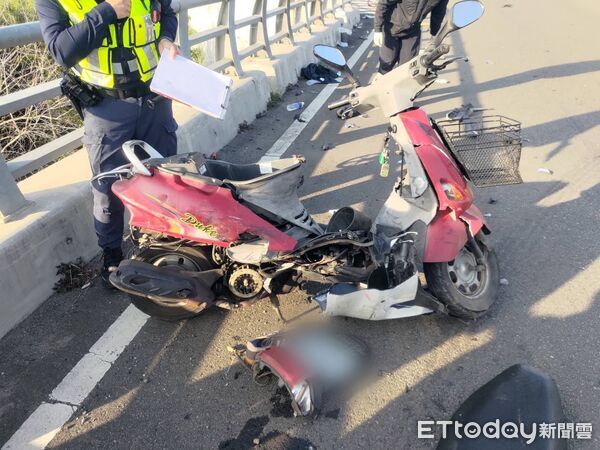 ▲▼苗栗三灣鄉內灣平安大橋、縣道124丙線路口死亡車禍。（圖／記者楊永盛翻攝）