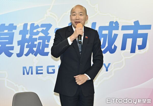 ▲▼ 韓國瑜出席「模擬Mega City 模擬方城市」營隊。（圖／記者李毓康攝）