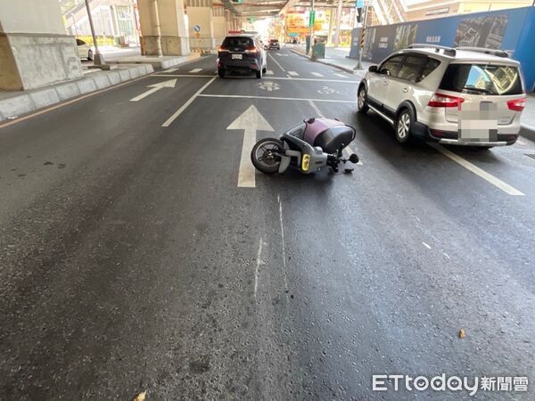 ▲▼高雄大貨車漏油害騎士打滑慘摔！警調監視器抓兇手&hellip;最高開罰1.8萬。（圖／記者賴文萱翻攝）