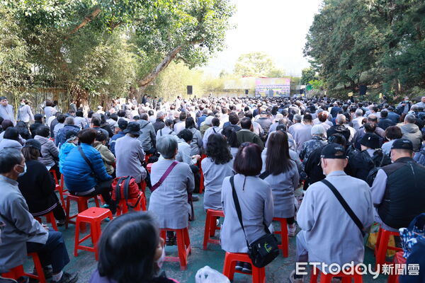 ▲中央頒褒揚令，送別混元禪師備極哀榮。（圖／南投縣政府提供）
