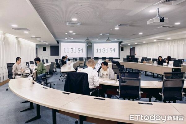 ▲2026南區就業博覽會在成功大學光復校區登場，吸引萬名求職者湧入。（記者林東良翻攝，下同）