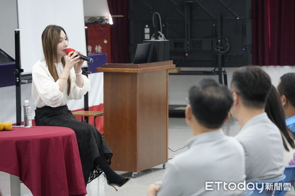▲最美檢察官「樂樂律師」赴南投市專場演講，訴說「做自己」勇敢心路。（圖／南投市公所提供，下同）