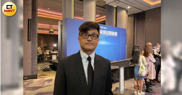 富邦投顧董事長陳奕光表示，本周股市專注3月18日美國聯準會利率決策會議，是否會更加鷹派。（圖／李蕙璇攝）