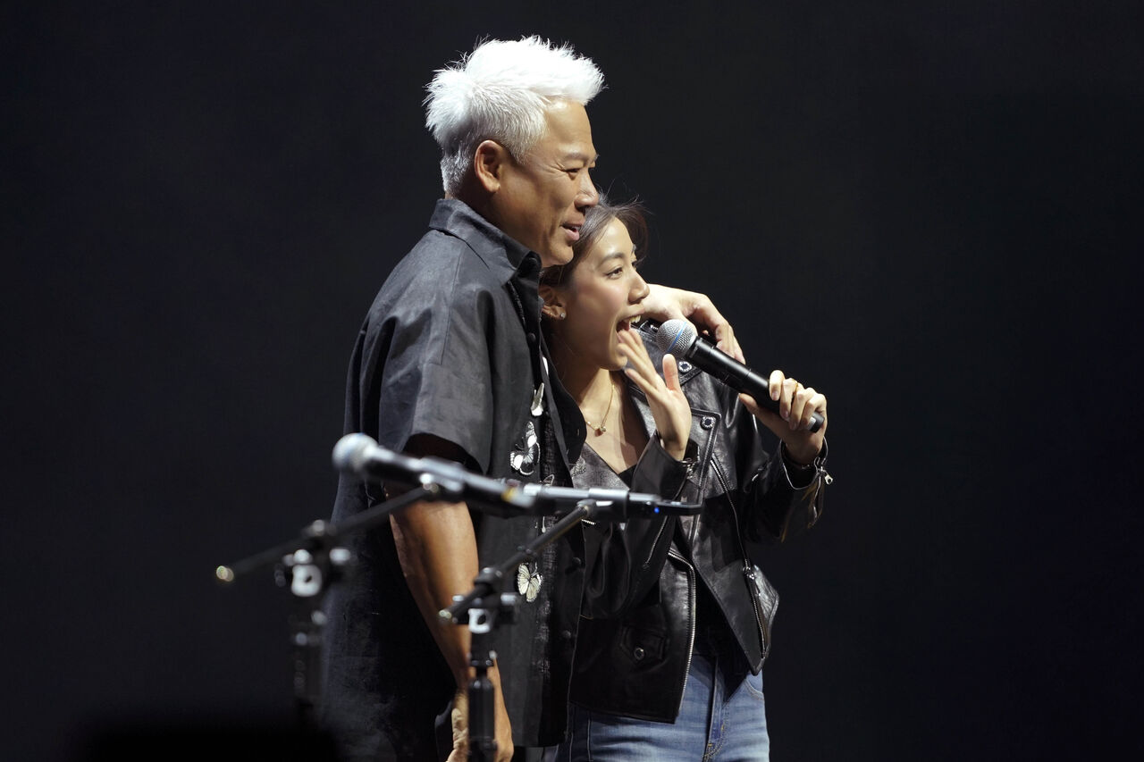 ▲▼巫啟賢和女兒巫詠歡。（圖／卡司娛樂提供）