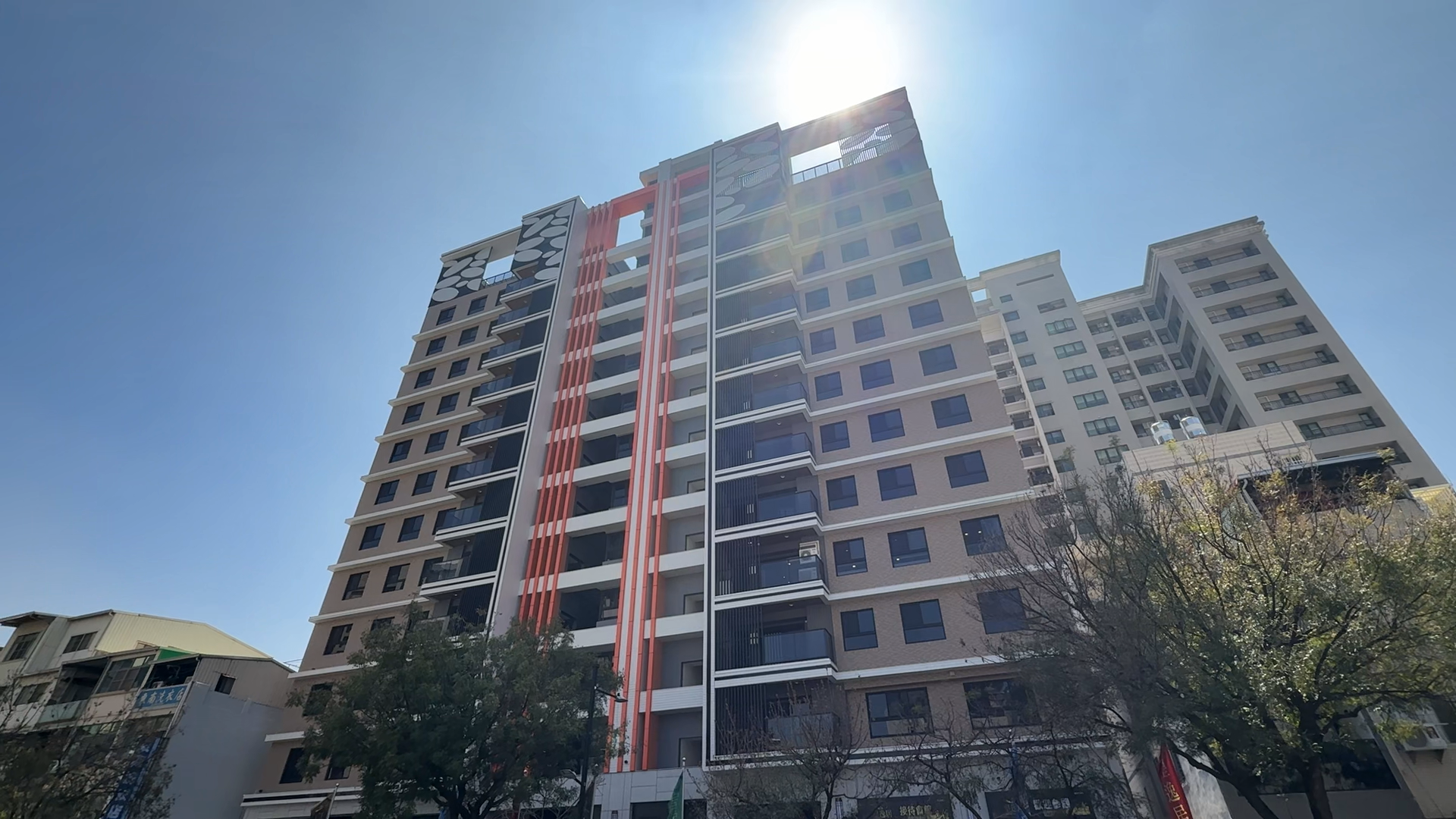 ▲▼皇逸居,皇品院建設,幸福川畔,高雄車站三鐵共構核心區。（圖／記者姜國輝攝）