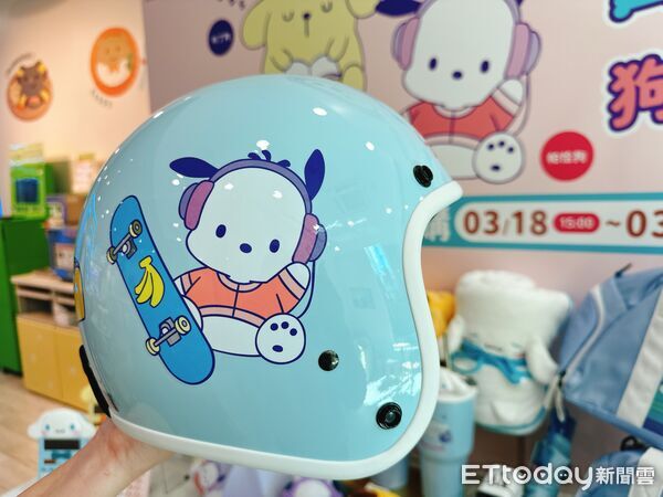 ▲▼7-ELEVEN 將推出超萌三麗鷗「狗狗軍團」周邊，集結了人氣布丁狗、大耳狗喜拿、帕恰狗，共26款商品。（圖／記者林育綾攝）