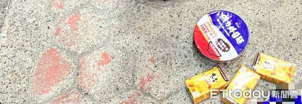 ▲台南安南區海佃路二段一處店家疑發生竊盜案件，警方到場查獲58歲劉姓男子涉案。（記者林東良翻攝，下同）