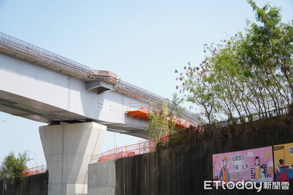 ▲立法院交通委員會召委林俊憲率隊考察國道1號北外環交流道工程進度。（記者林東良翻攝，下同）