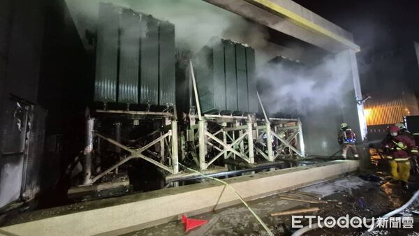 ▲▼新竹竹科台電竹園超高壓變電所爆炸大火，火勢已控制。（圖／地方中心翻攝）