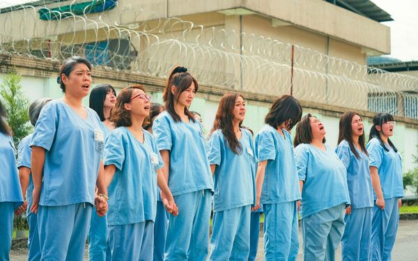 嘴快惹人嫌／獨家！《陽光女子合唱團》爆內鬨　陳意涵快嘴惹毛安心亞