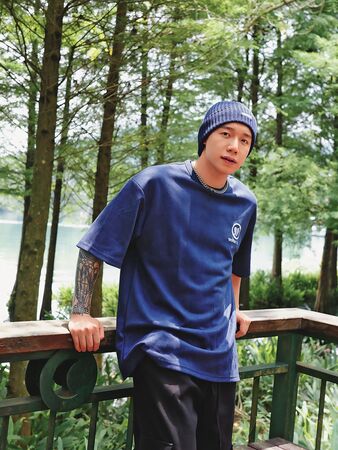 過夜藏玄機／獨家！才和入獄Toyz結婚　篠崎泫日旅住水餃二代家