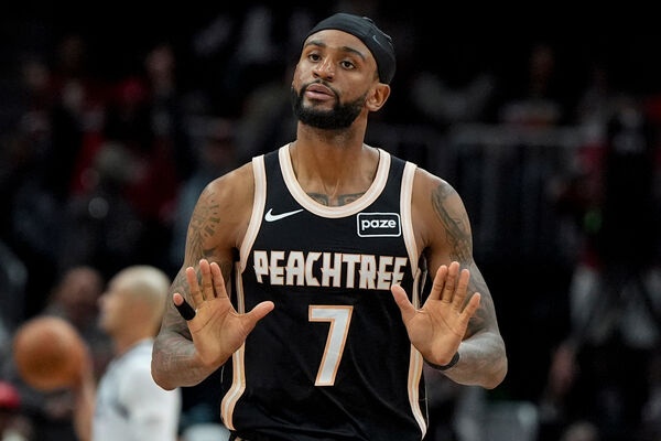 ▲亞特蘭大老鷹亞歷山大沃克（Nickeil Alexander-Walker）、強森（Jalen Johnson）。（圖／達志影像／美聯社）