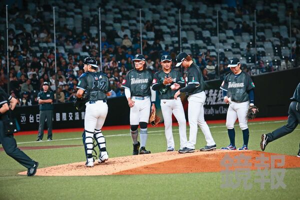 中職主推Team Taiwan意象，持續拓展台灣隊能見度。（鏡報林煒凱）