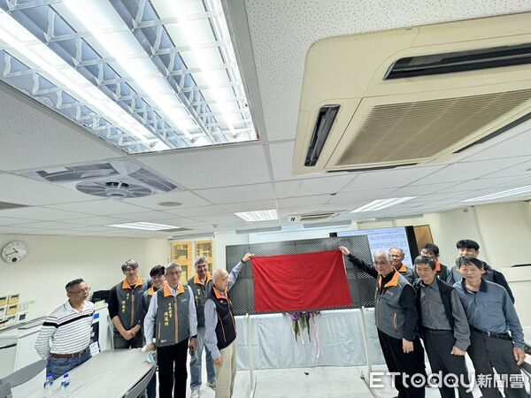 ▲台南市建築師公會成立「驗屋服務中心」，推動專業驗屋制度。（記者林東良翻攝，下同）