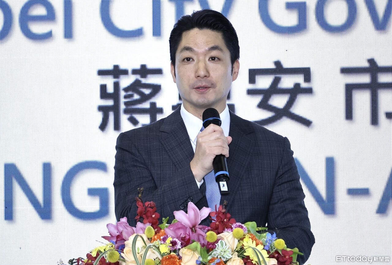 謝震武被拱選台北妙喊「不缺席」 蔣萬安:祝武哥節目收視長紅