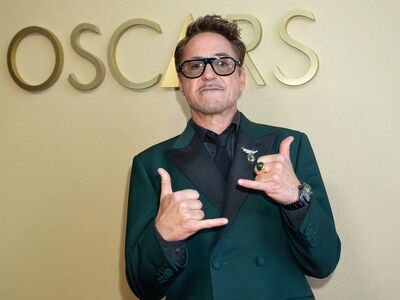 「鋼鐵人」綠得徹底　Tiffany石上鳥、Blancpain名錶添亮點