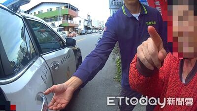 一句「我們送妳回家」　關山警助迷途阿嬤安全返家